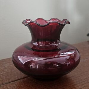 Vintage Anchor Hocking Ruffle Glass Bud Vase Ruby Red